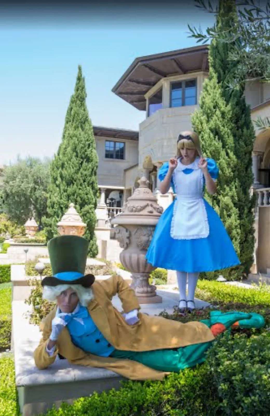 Mad Scientist – Wonderland party character in Austin